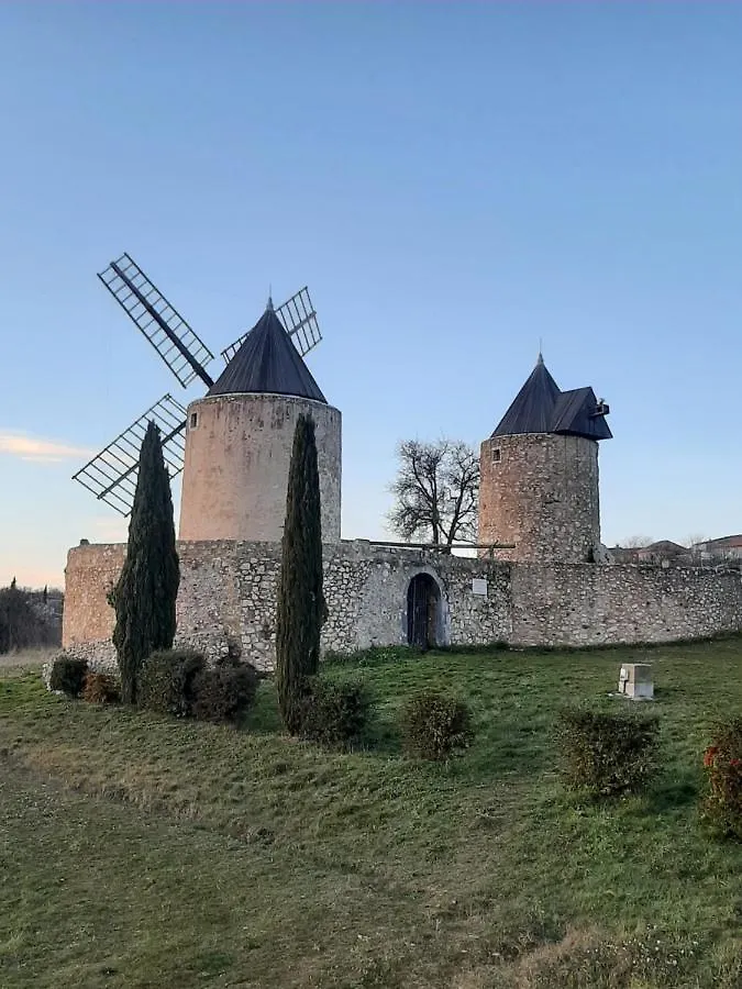 Le Logis Des Templiers Appartement Climatise Regusse
