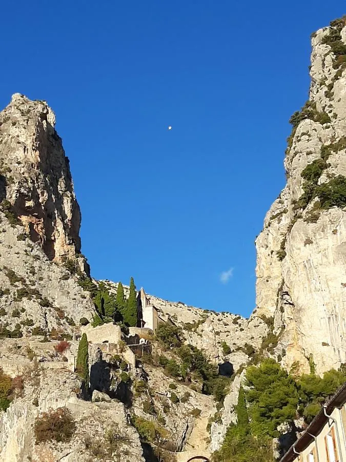 Le Logis Des Templiers Appartement Climatise Regusse 0*,  France